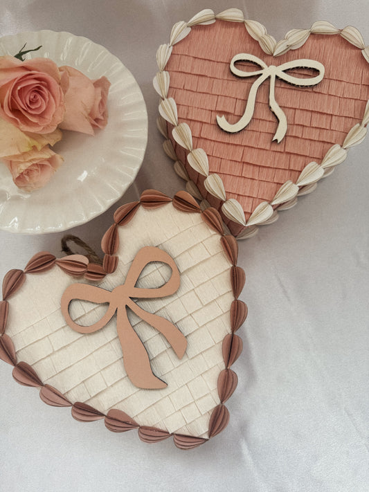 Valentine heart cake piñatas