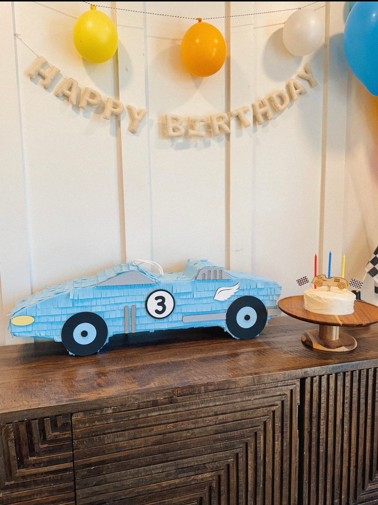 Vintage Race Car - Unique Vintage Models, Customizable, Ideal for Classic Car Parties, and Nostalgic Celebrations