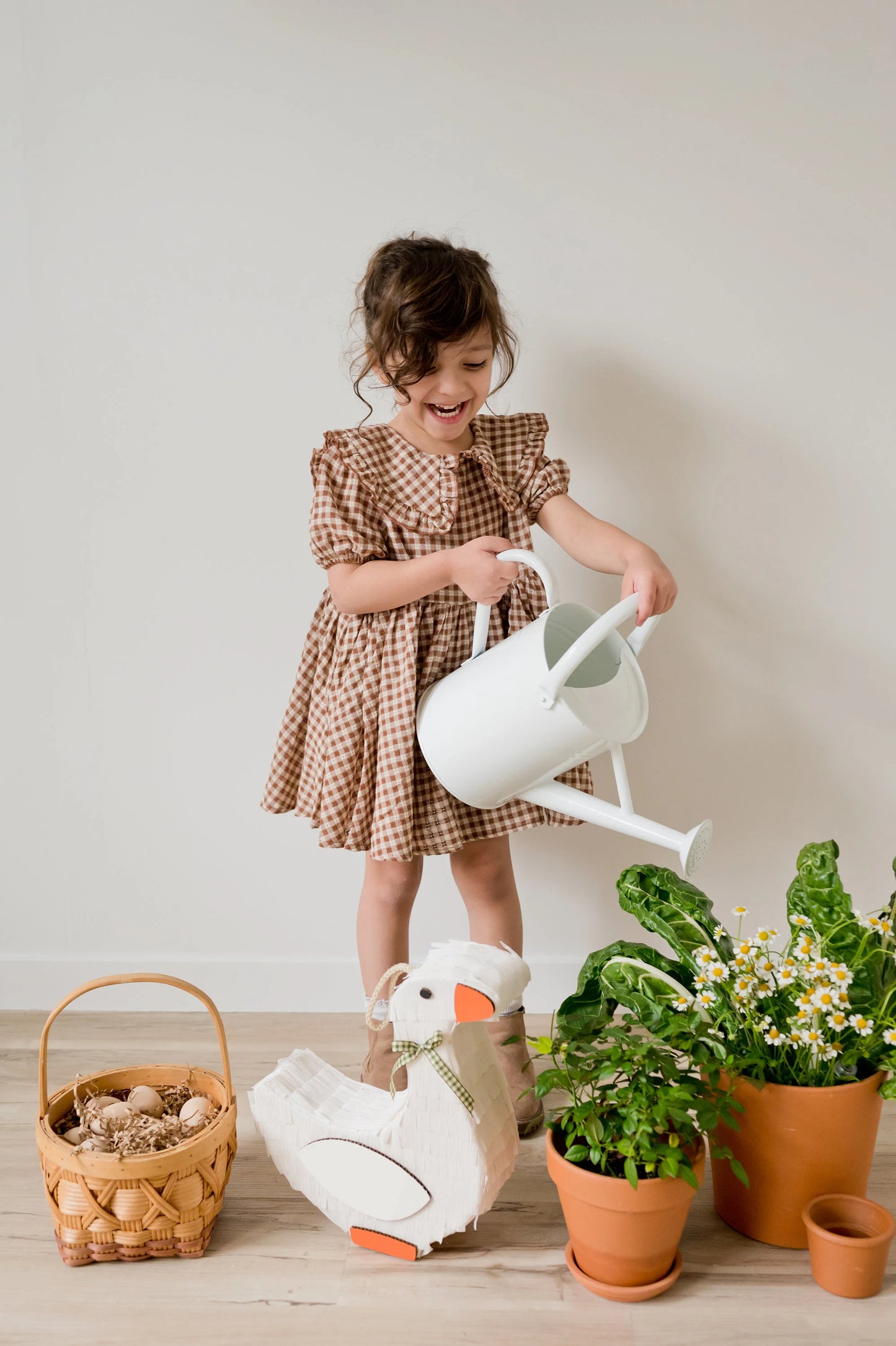 🦢 Goose Piñata - Add Elegance to Your Festivities!