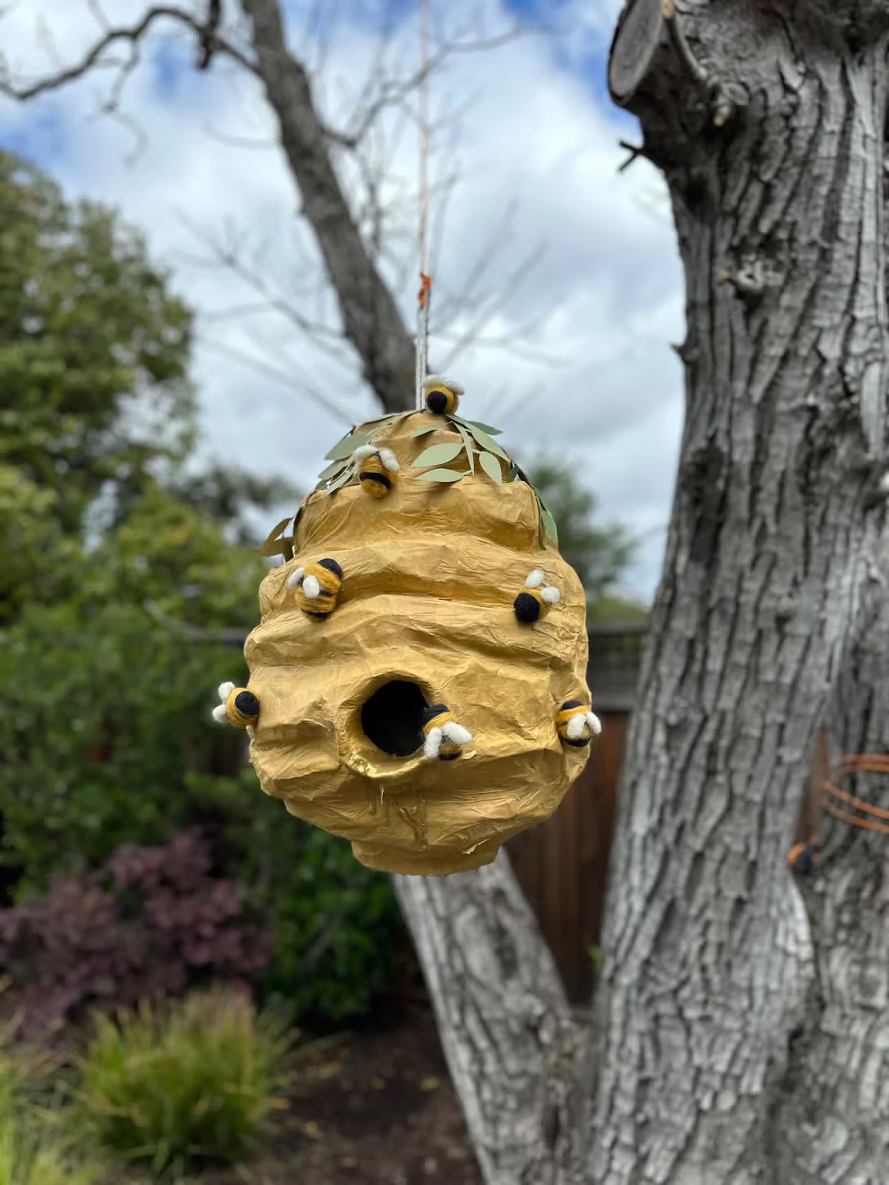 🐝 Honey Beehive Piñata – Handmade 24” Bee Party Decoration & Candy Holder